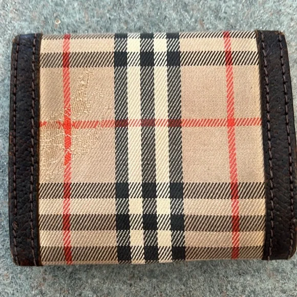 Authentic Burberry VTG Coin Pouch - Picture 2 of 6